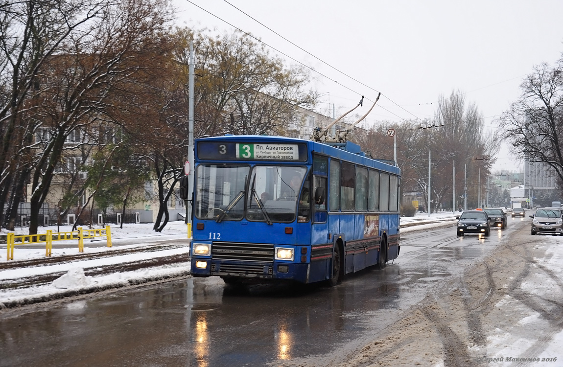 Таганрог, DAF Den Oudsten B79T-KM560 / Kiepe № 112