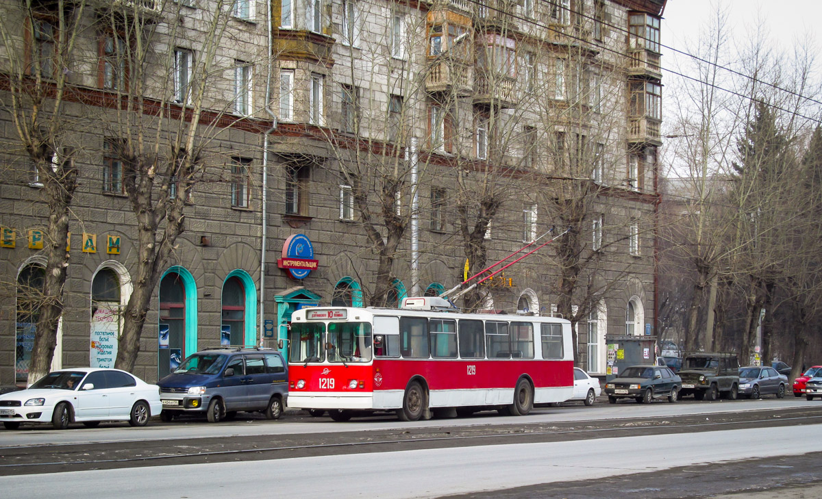 Новосибирск, ЗиУ-682В [В00] № 1219