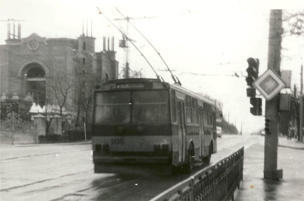 Ровно, Škoda 14Tr89/6 № 105; Ровно — Исторические фотографии