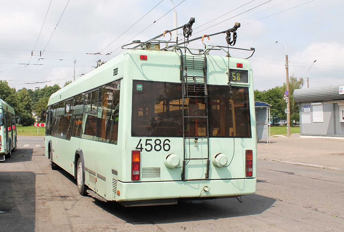 Минск, БКМ 321 № 4586