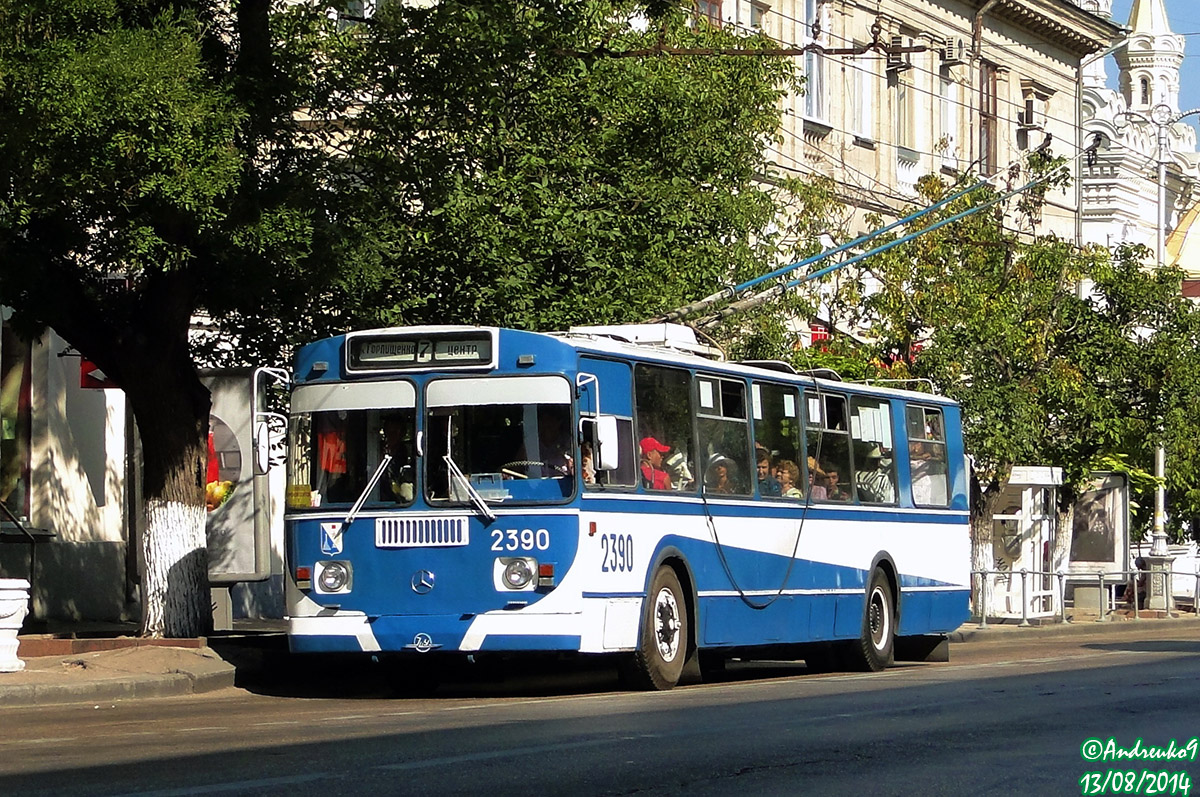 Севастополь, ЗиУ-682Г [Г00] № 2390