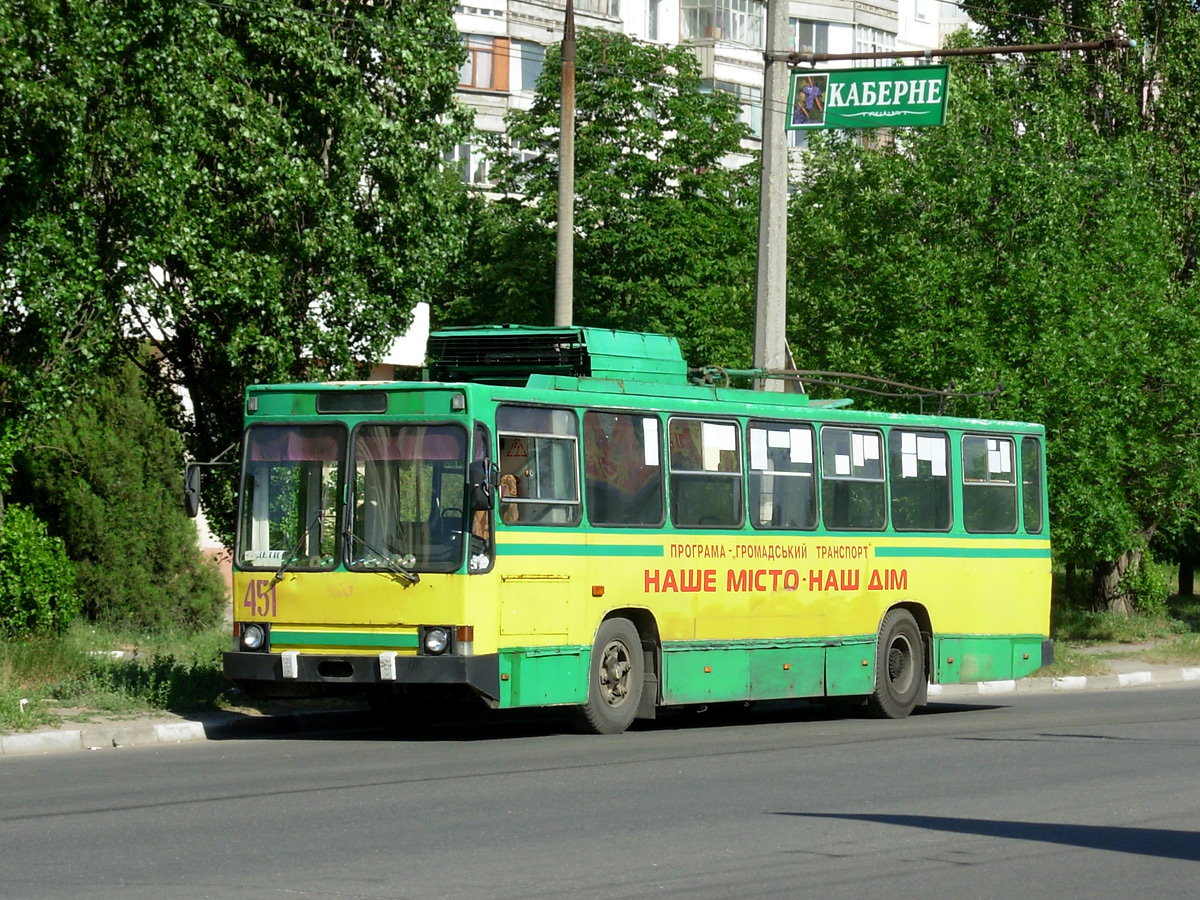 Херсон, ЮМЗ Т1Р (Т2П) № 451