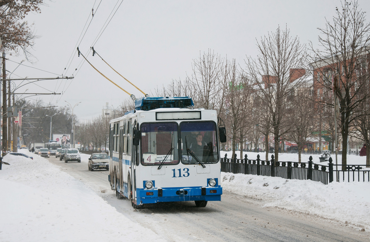 Полтава, ЮМЗ Т2 № 113