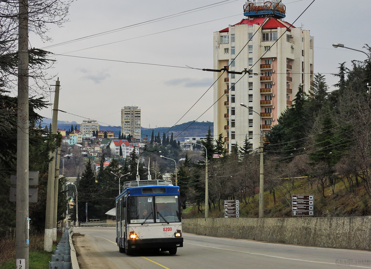 ყირიმის ტროლეიბუსი, Kyiv-12.04 № 8200 ყირიმის ტროლეიბუსი, Kyiv-12.04 № 8200