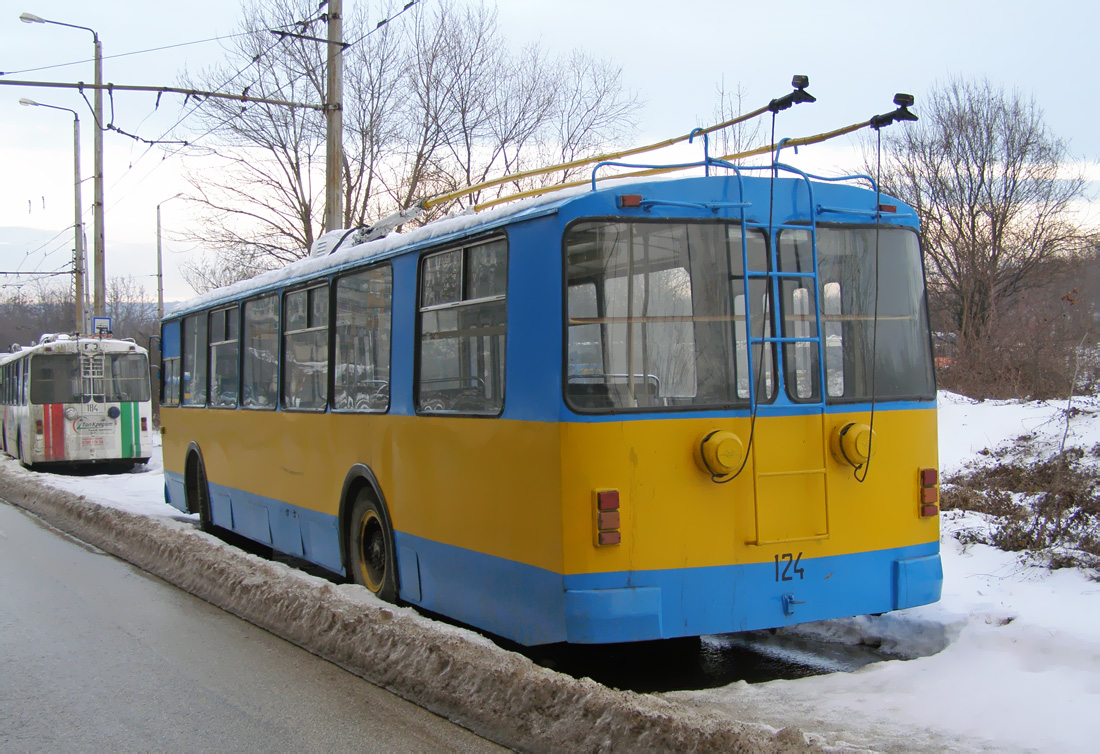 Плевен, ЗиУ-682УП № 124 (01243)