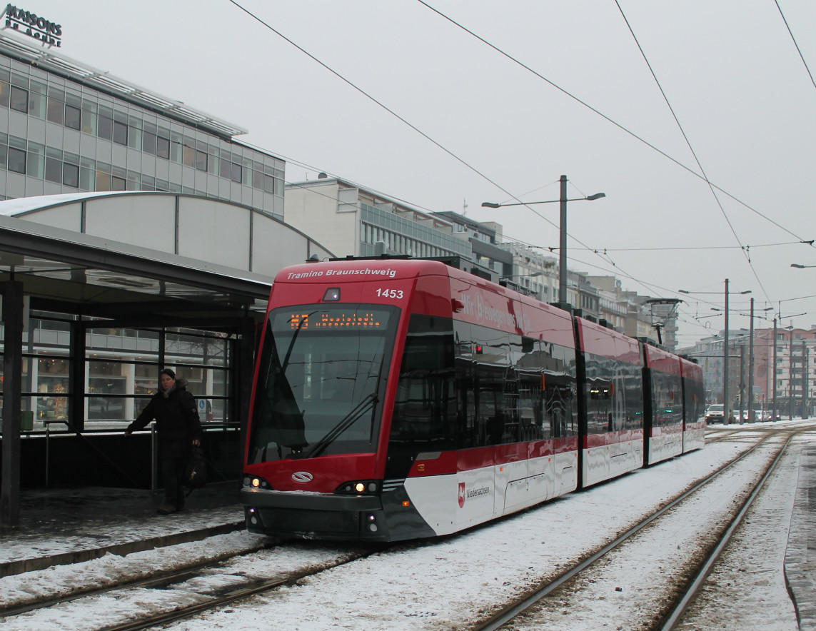 Брауншвейг, Solaris Tramino S110b № 1453