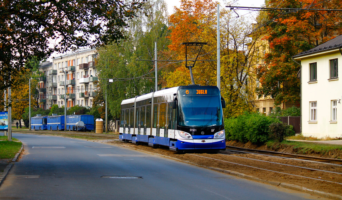 Рига, Škoda 15T ForCity Alfa Riga № 57201