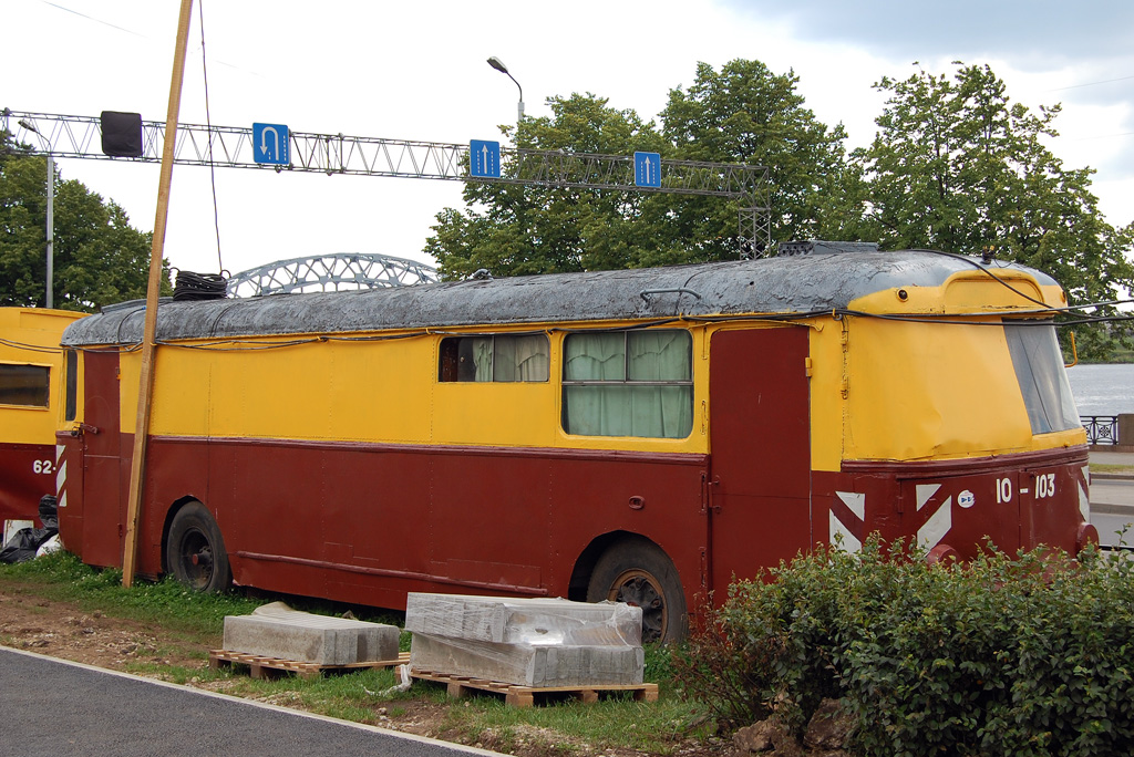 Рига, Škoda 9Tr № 10-103