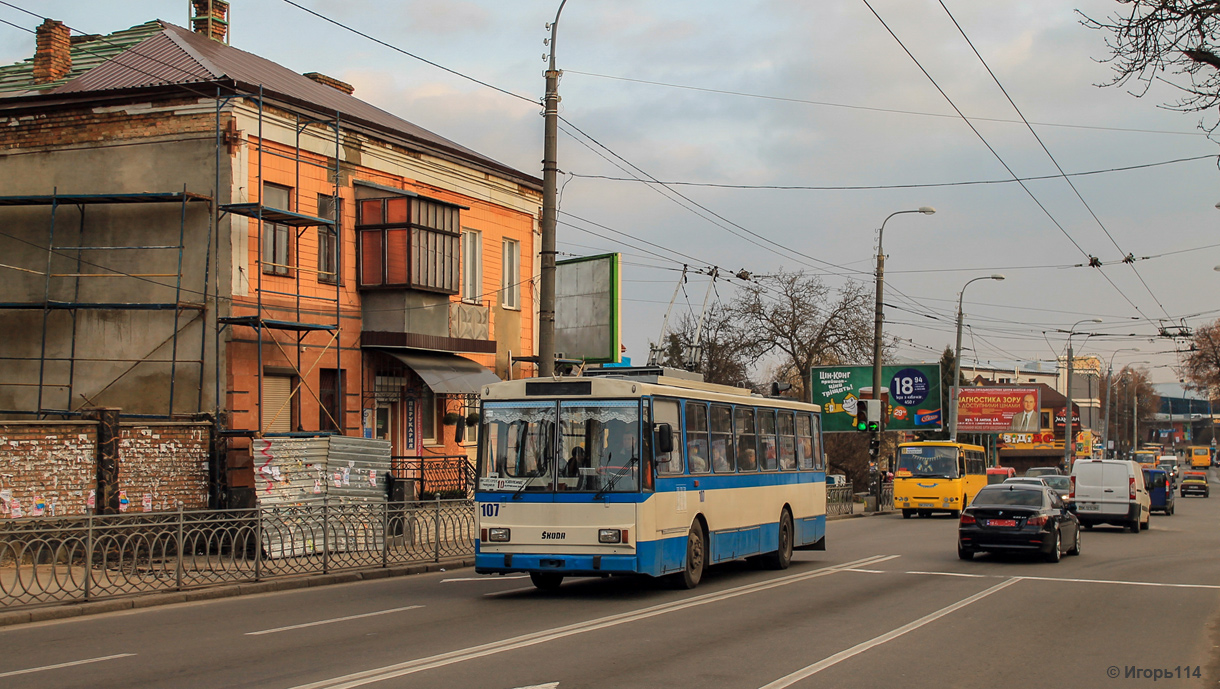 Ровно, Škoda 14Tr89/6 № 107