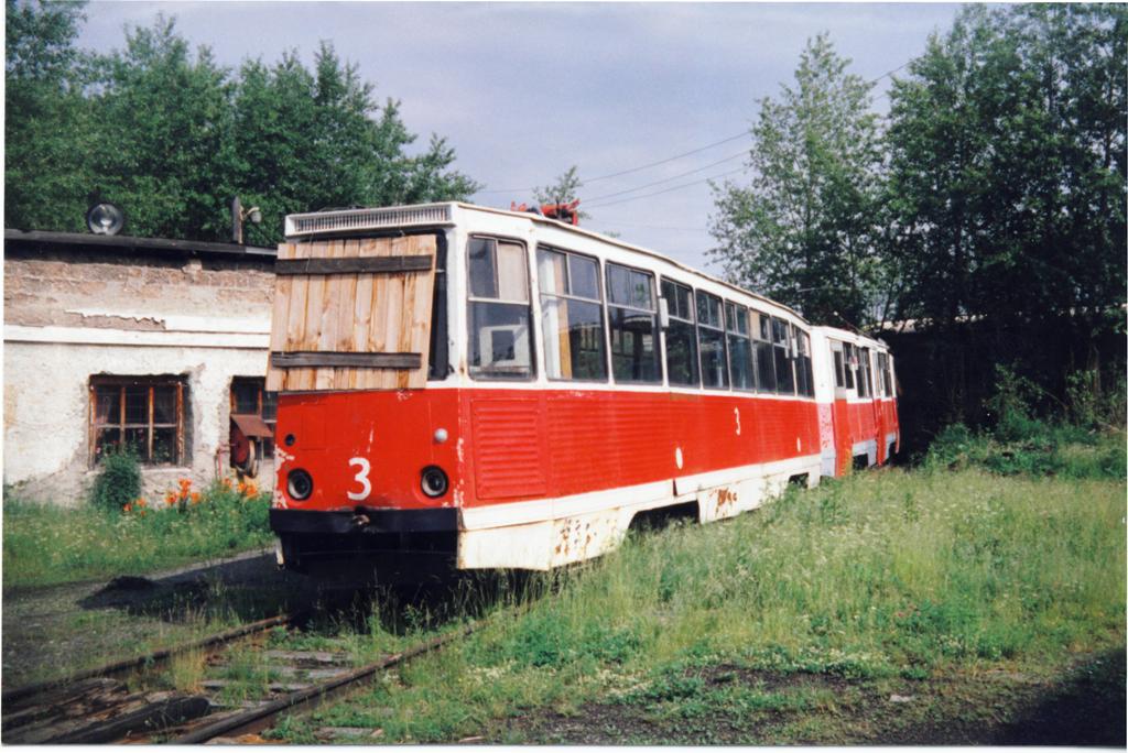 Карпинск, 71-605 (КТМ-5М3) № 3
