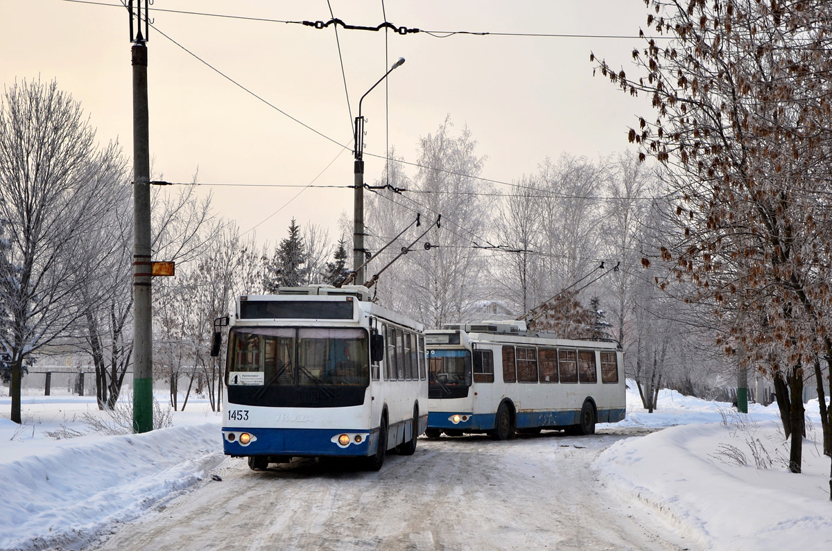 Пенза, ЗиУ-682Г-016.02 № 1453