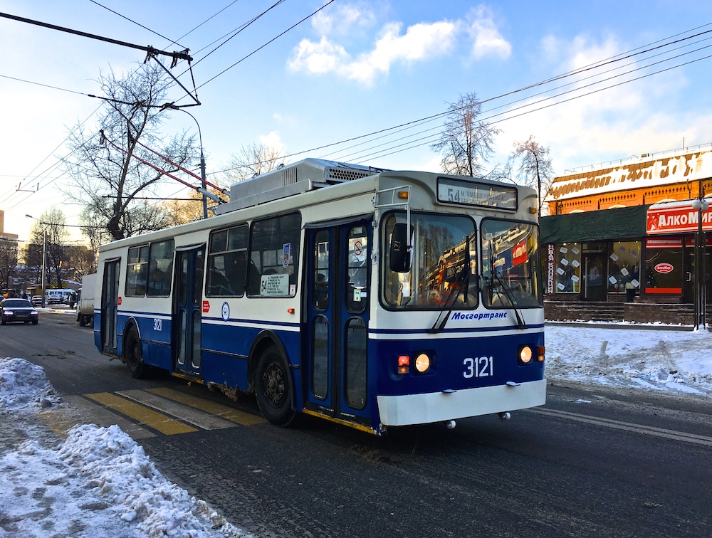 Москва, ЗиУ-682ГМ1 (с широкой передней дверью) № 3121