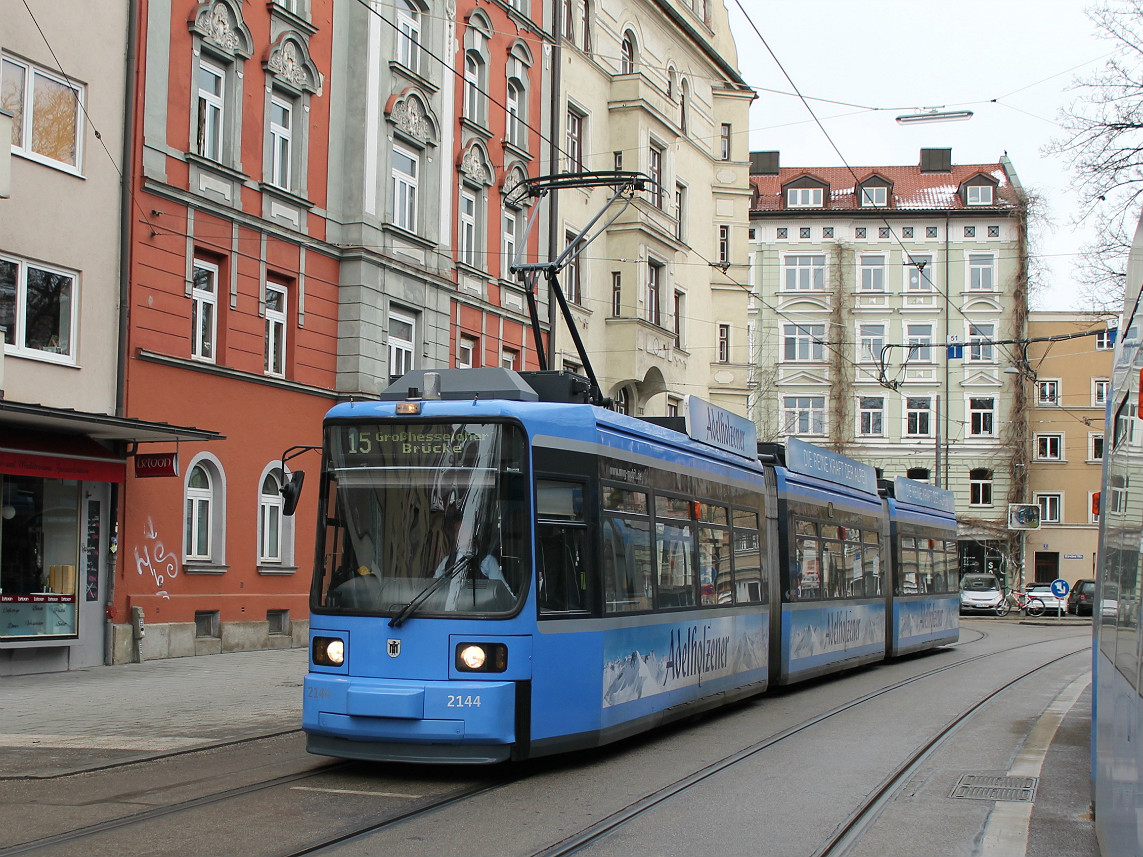 Мюнхен, Adtranz R2.2b № 2144