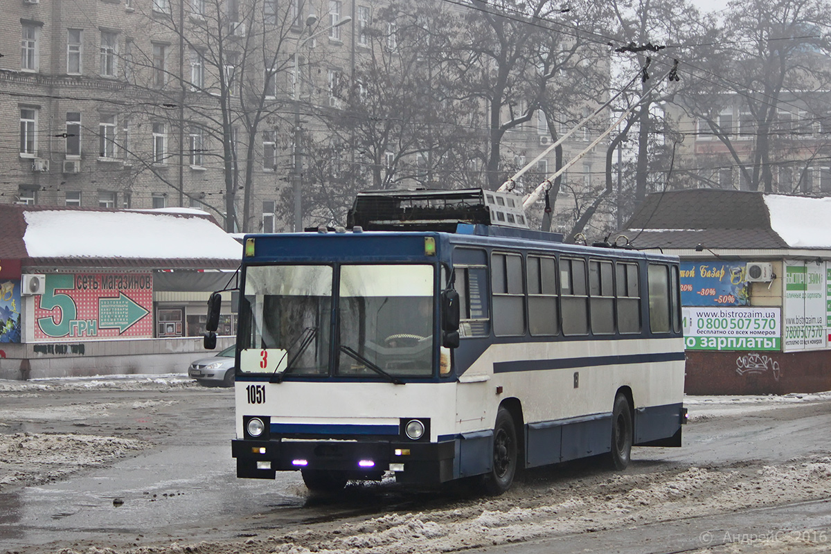Днепр, ЮМЗ Т1Р (Т2П) № 1051