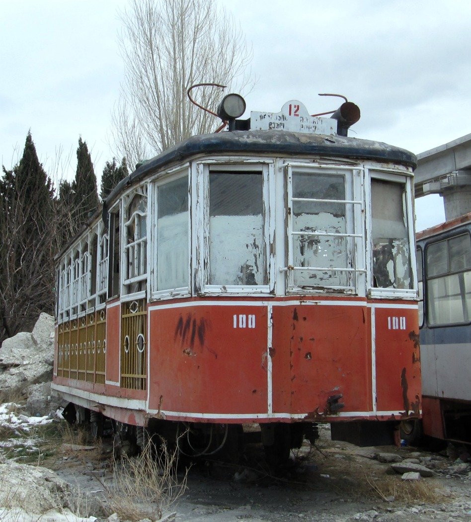 Tbilisi, KTM-2 č. 100