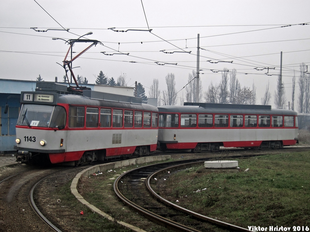 София, Tatra T4DC № 1143; София, Tatra B4DC № 176