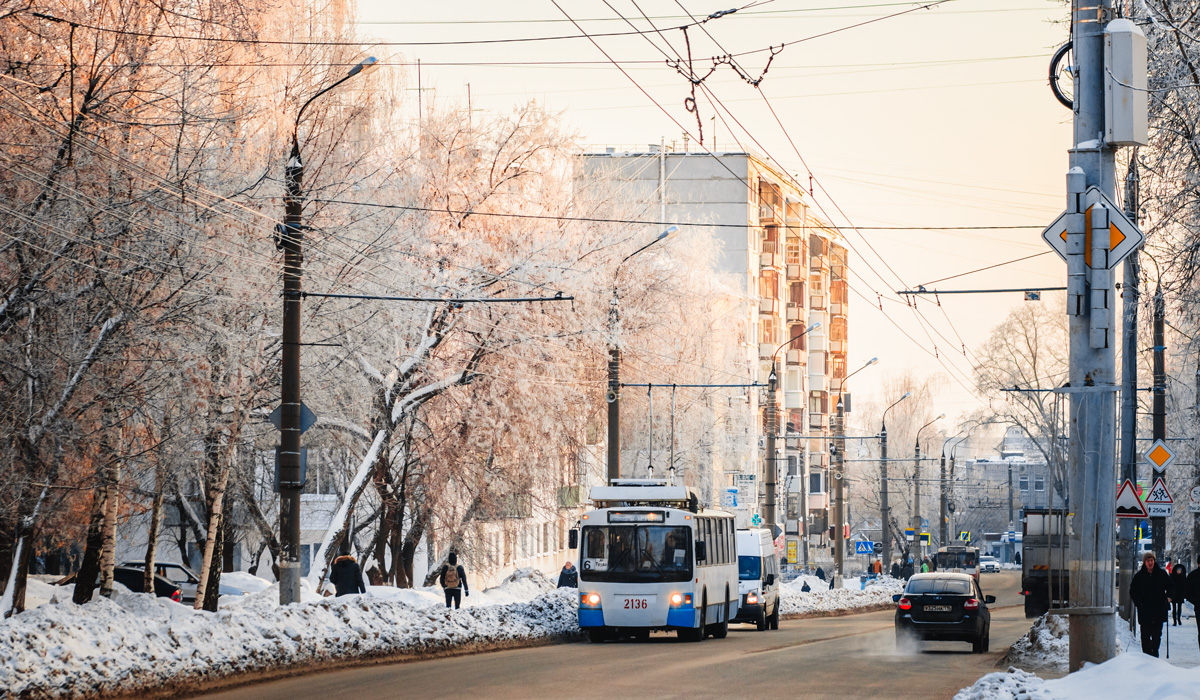 Ижевск, ЗиУ-682 КР Иваново № 2136