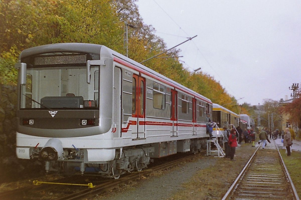Prague, 2Mt (81-71M) N°. 3113; Pilsen — Brand new metros from the Škoda factory