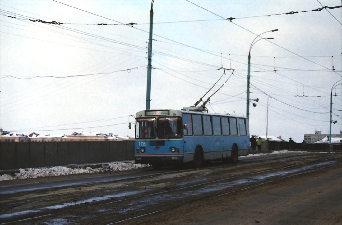Тверь, ЗиУ-682Г [Г00] № 128; Тверь — Тверской троллейбус в 1990-е гг.