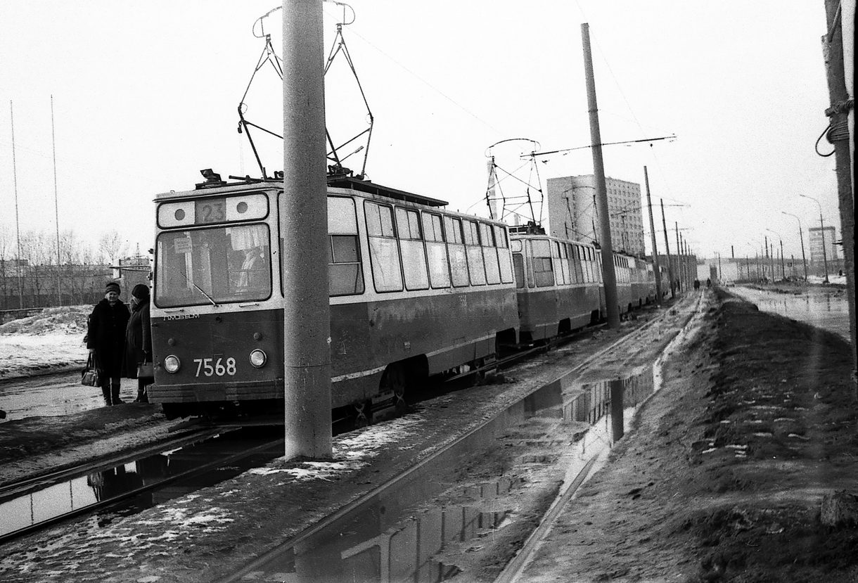 Санкт-Петербург, ЛМ-68М № 7568