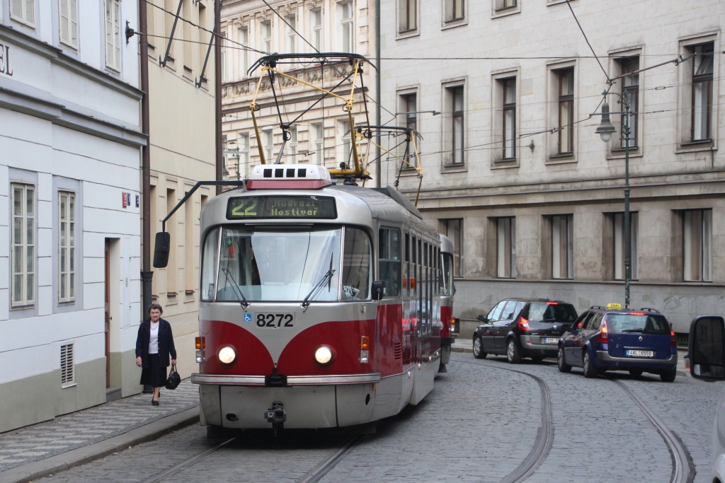 Prága, Tatra T3R.PLF — 8272