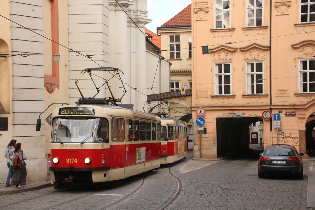 Prag, Tatra T3R.PV Nr. 8174