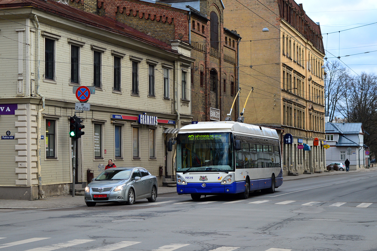 Рига, Škoda 24Tr Irisbus Citelis № 19519