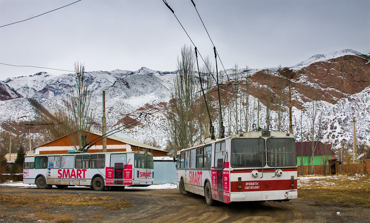 Нарын, ЗиУ-682Г [Г00] № 1116; Нарын, ЗиУ-682Г-018 [Г0Р] № 1508