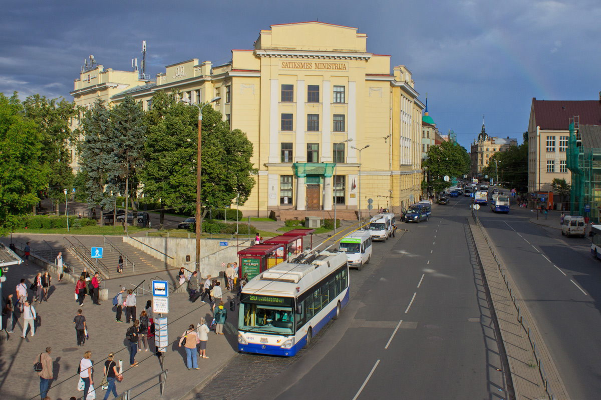 Рига, Škoda 24Tr Irisbus Citelis № 18101