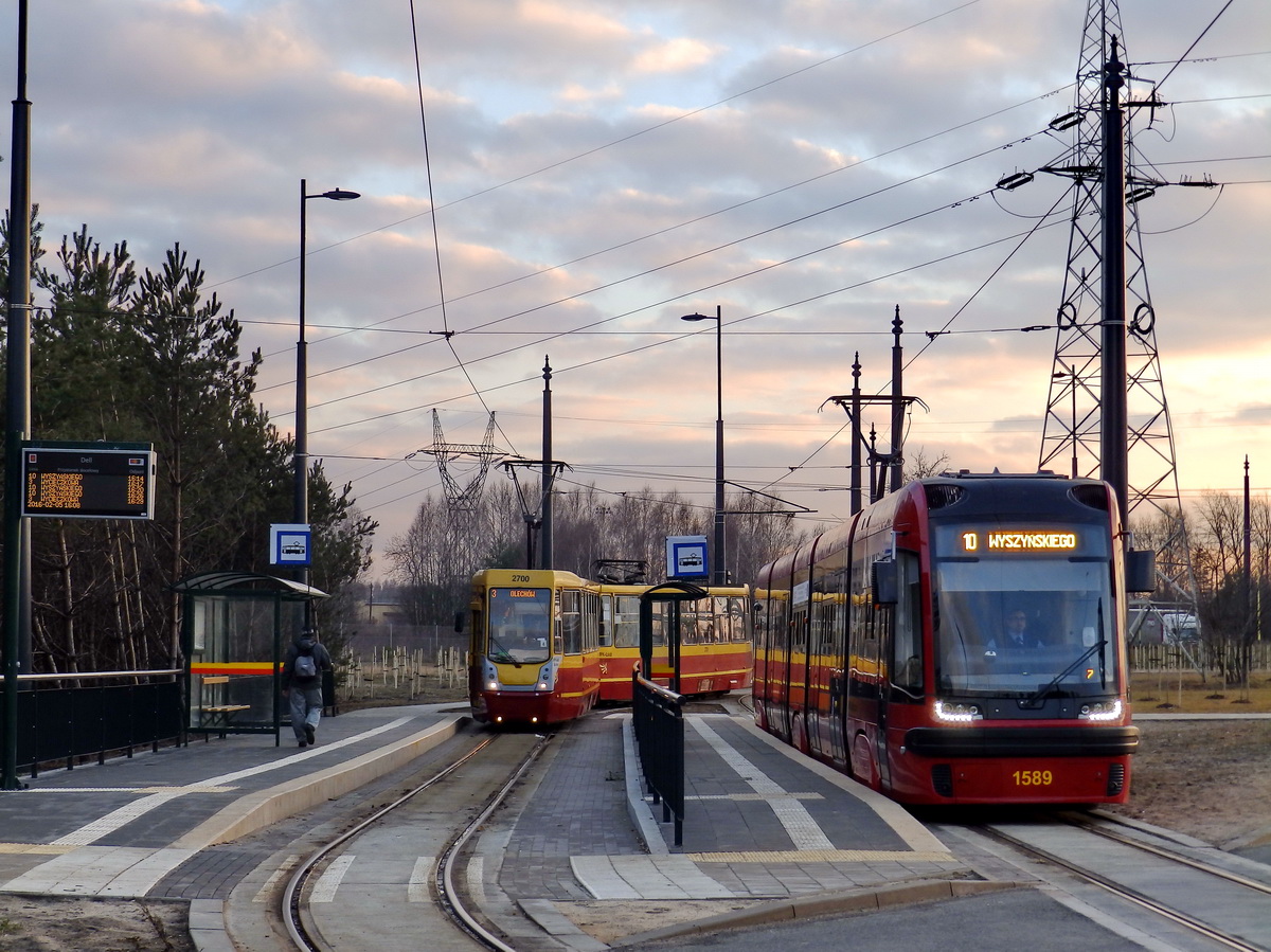 Лодзь, PESA Swing 122NaL № 1589; Лодзь — Конечные станции и разворотные кольца