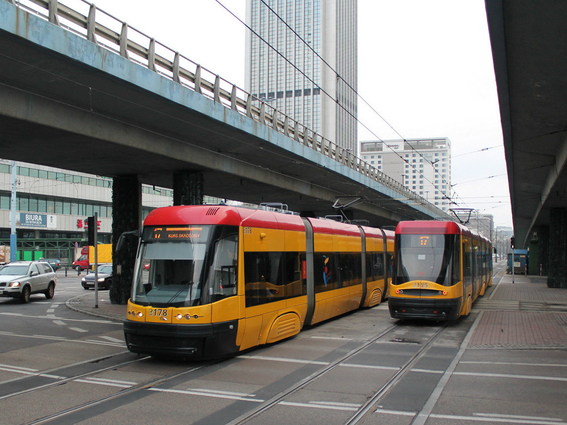 Varšava, PESA Swing 120Na č. 3178; Varšava, PESA Swing 120Na č. 3125