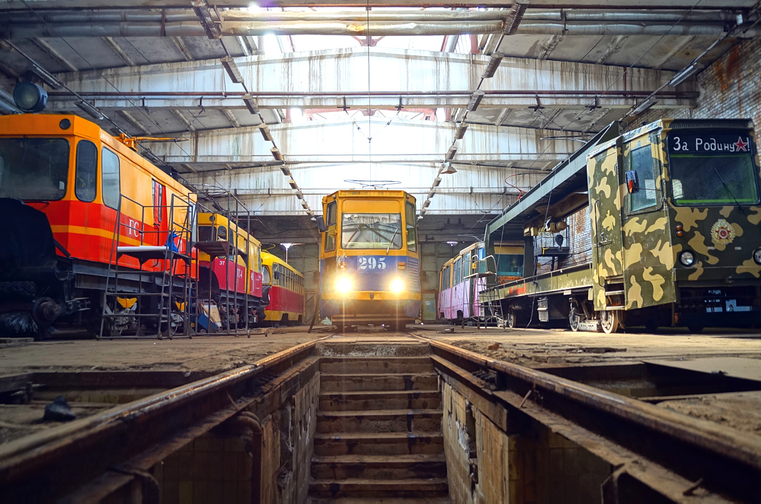 Владивосток, 71-605 (КТМ-5М3) № 295 Владивосток, 71-605 (КТМ-5М3) № 295
