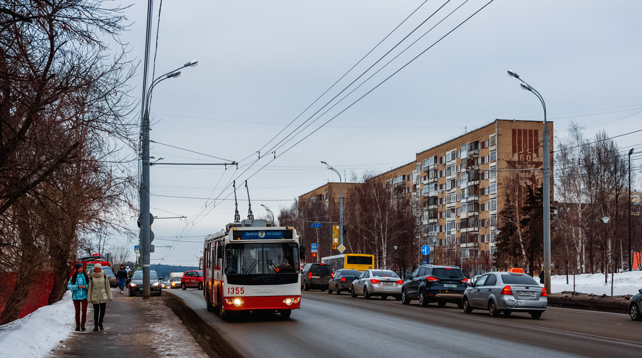 Ижевск, ЗиУ-682Г-016.02 № 1355