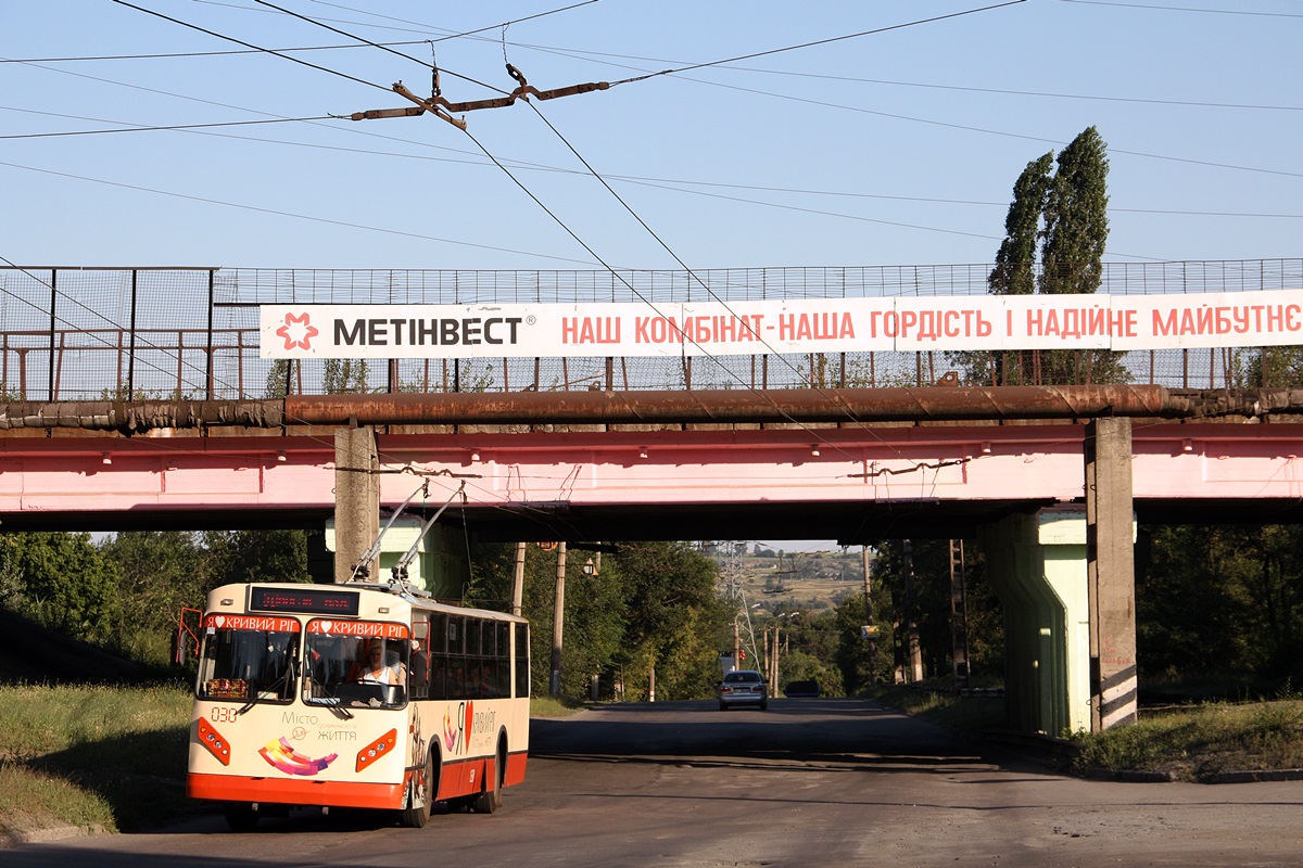 Кривой Рог, ЗиУ-682П № 030