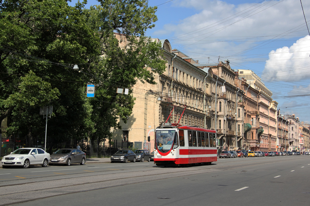 Санкт-Петербург, 71-134А (ЛМ-99АВН) № 1327 Санкт-Петербург, 71-134А (ЛМ-99АВН) № 1327