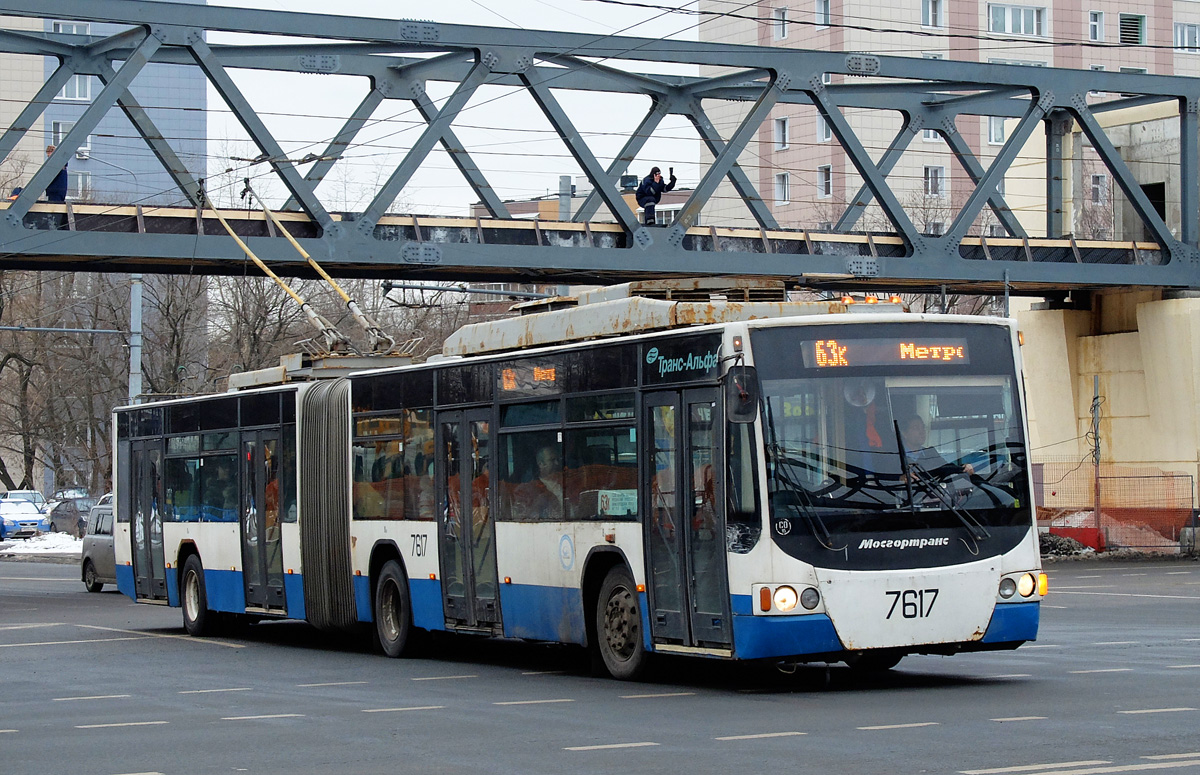 Moszkva, VMZ-62151 “Premier” — 7617