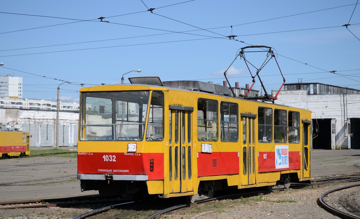 Barnaul, Tatra T6B5SU Nr. 1032