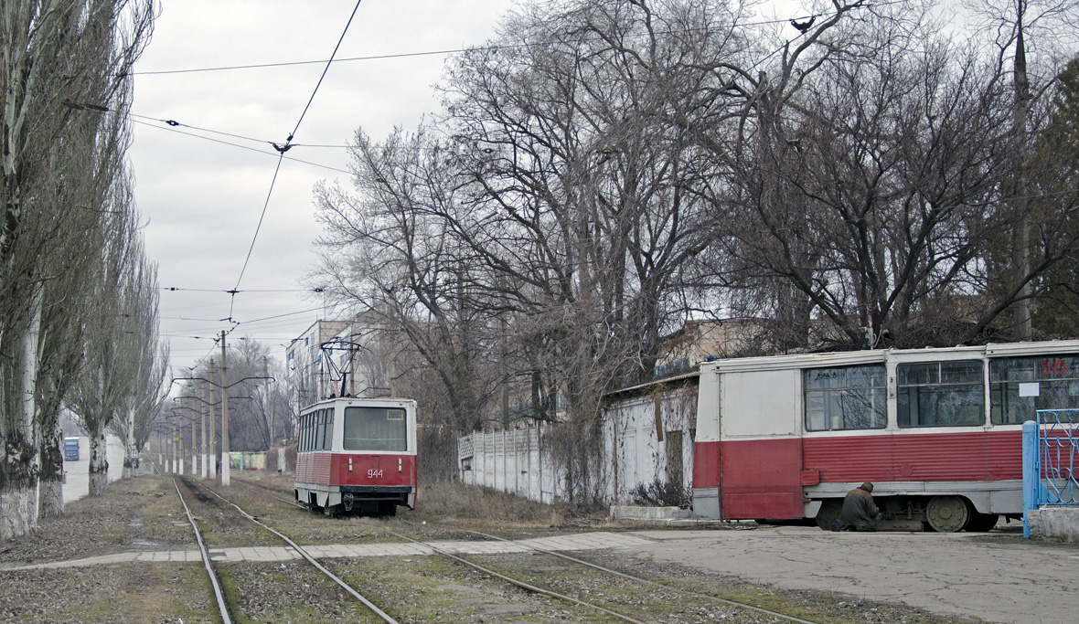 Мариуполь, 71-605 (КТМ-5М3) № 944