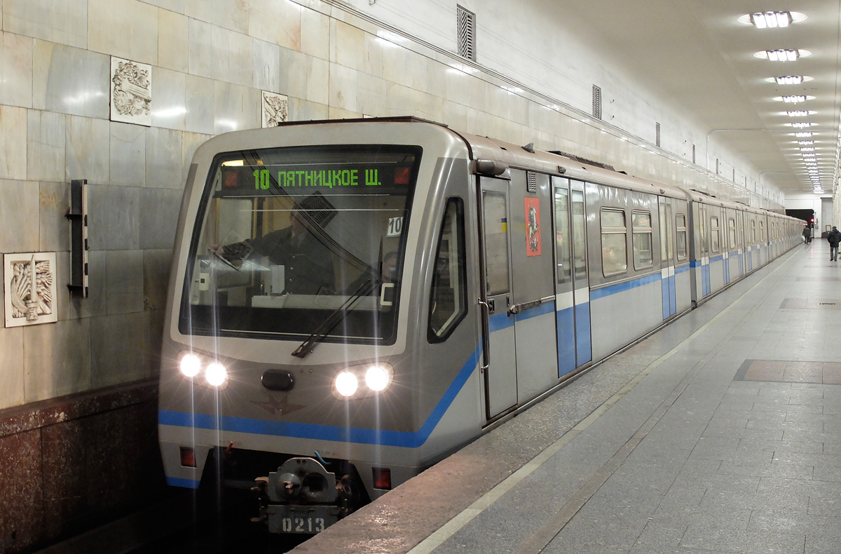 Москва, 81-740.4 «Русич» № 0213