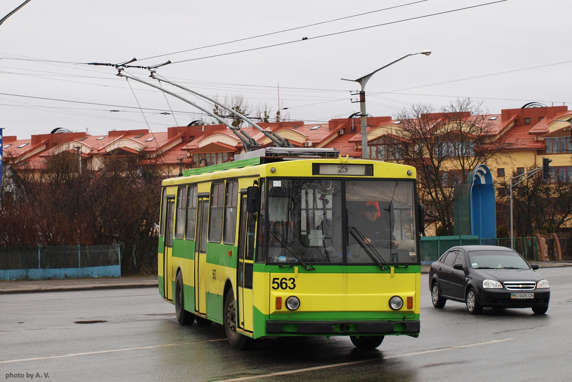 Ļviva, Škoda 14Tr89/6 № 563