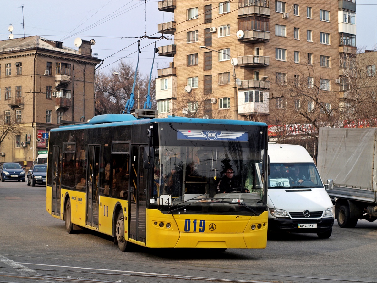 Запорожье, ЛАЗ E183D1 № 019