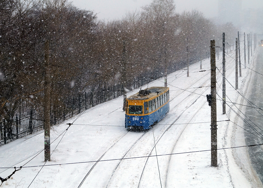 Vladivostok, 71-605A N°. 293; Vladivostok — Snowfalls