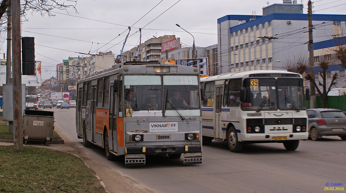 Černivciai, Škoda 14Tr89/6 nr. 305