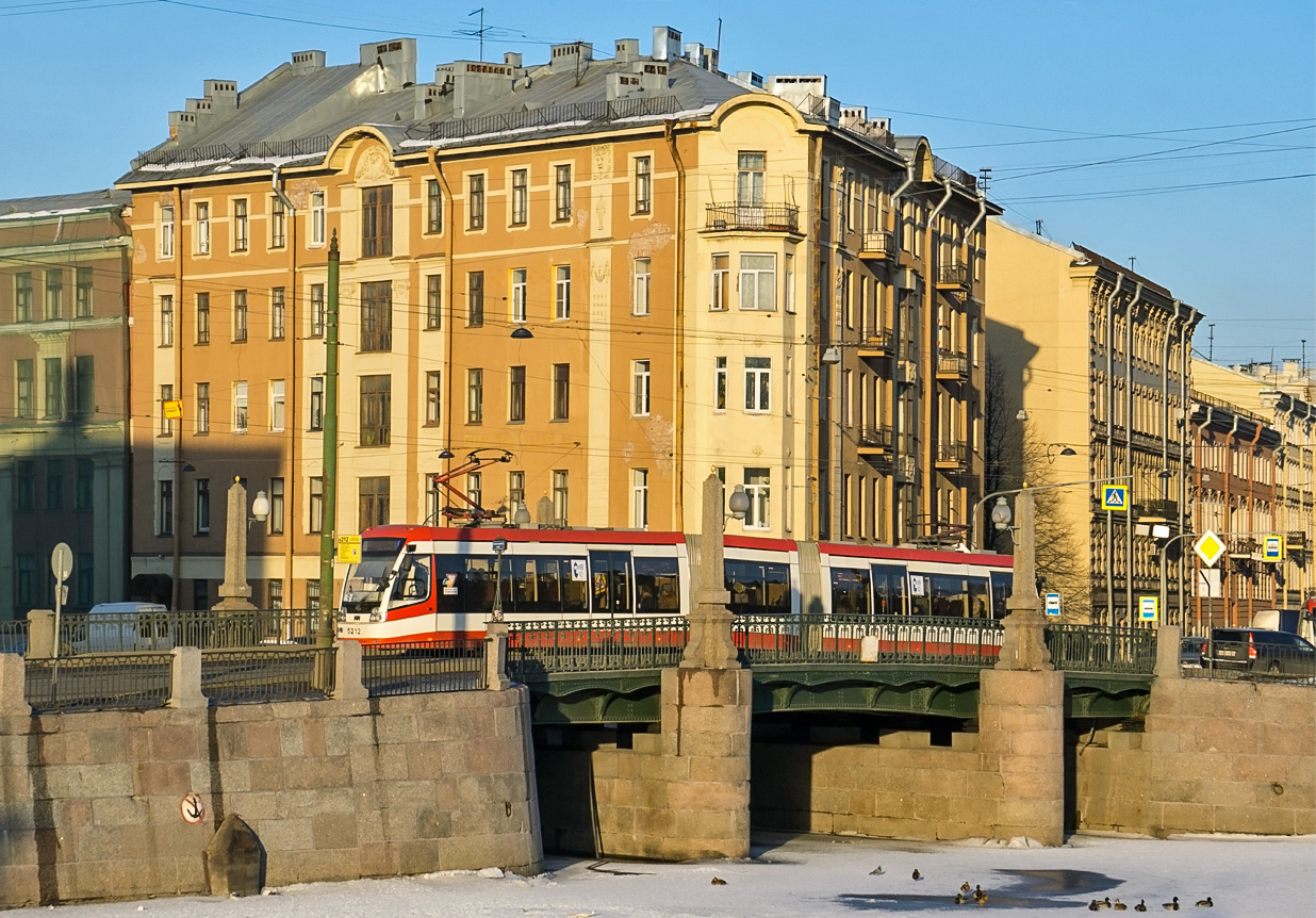 Санкт-Петербург, БКМ 84300М № 5212; Санкт-Петербург — Мосты