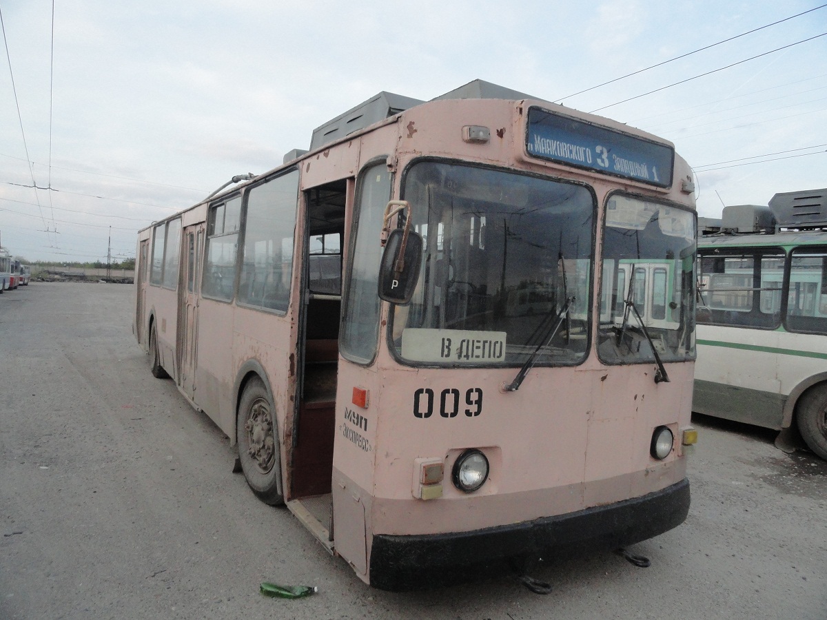 Dzerzhinsk, ZiU-682V [V00] № 009