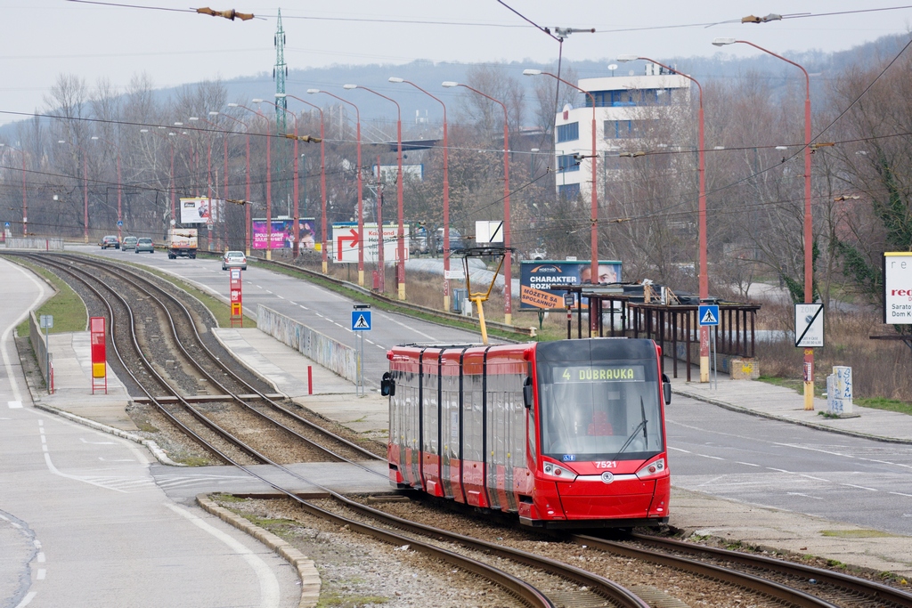 Bratislava, Škoda 30T ForCity Plus № 7521