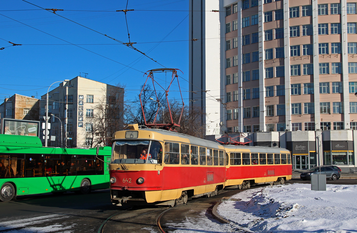 Екатеринбург, Tatra T3SU № 642