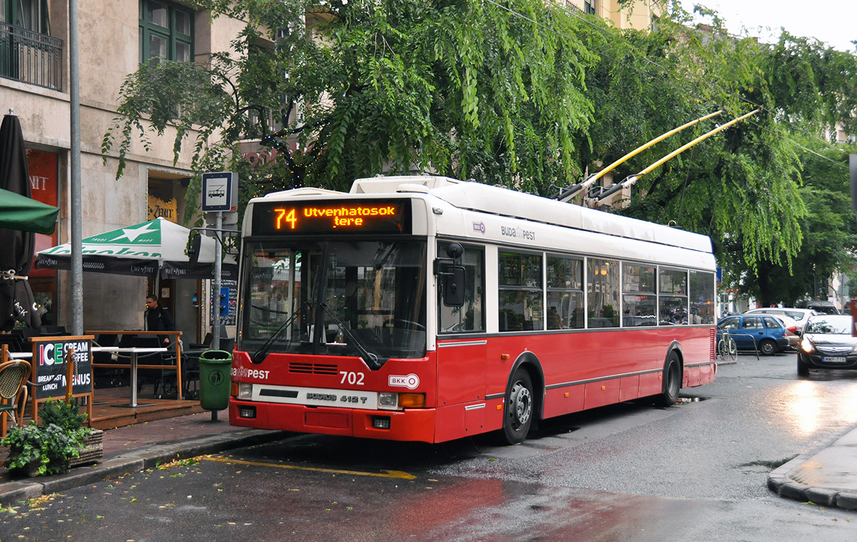 Будапешт, Ikarus 412.81 № 702