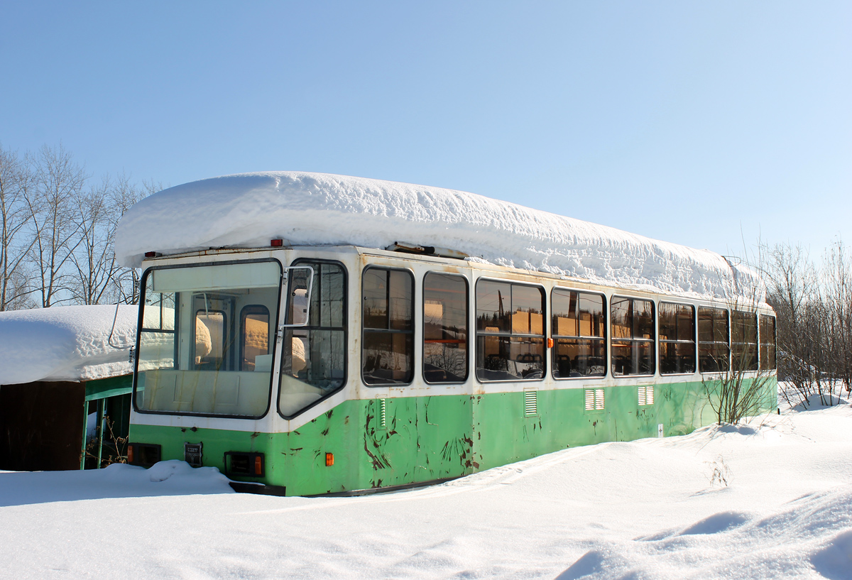 Волчанск, 71-402 № 2; Волчанск — Трамвайное депо и кольцо "Волчанка"