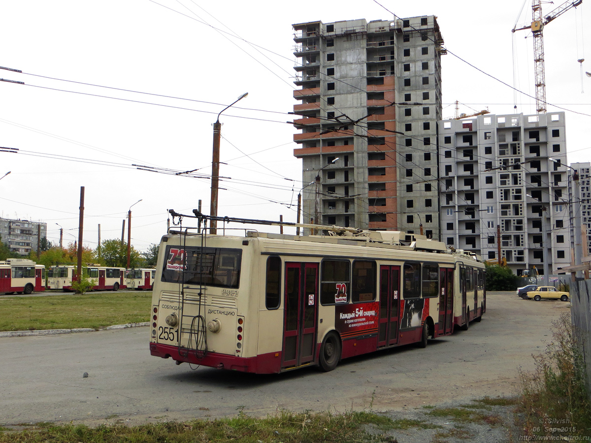 Челябинск, ЛиАЗ-5280 (ВЗТМ) № 2551